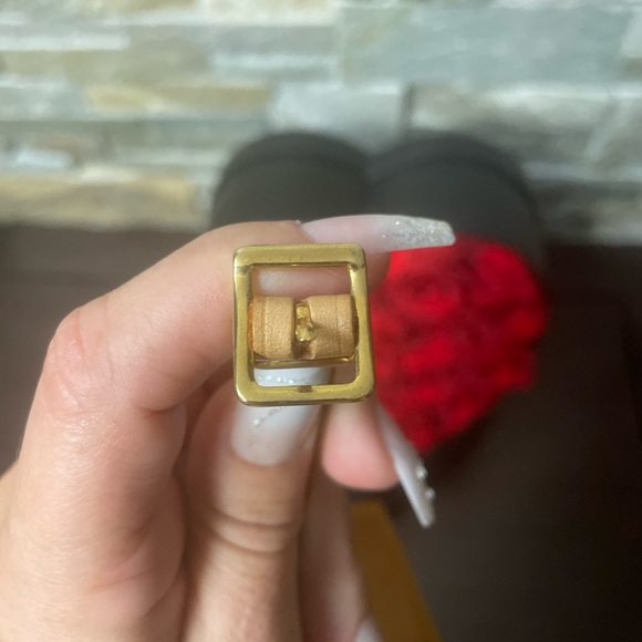 100% authentic LV luggage tag and handle strap 2 piece - Picture 11 of 15